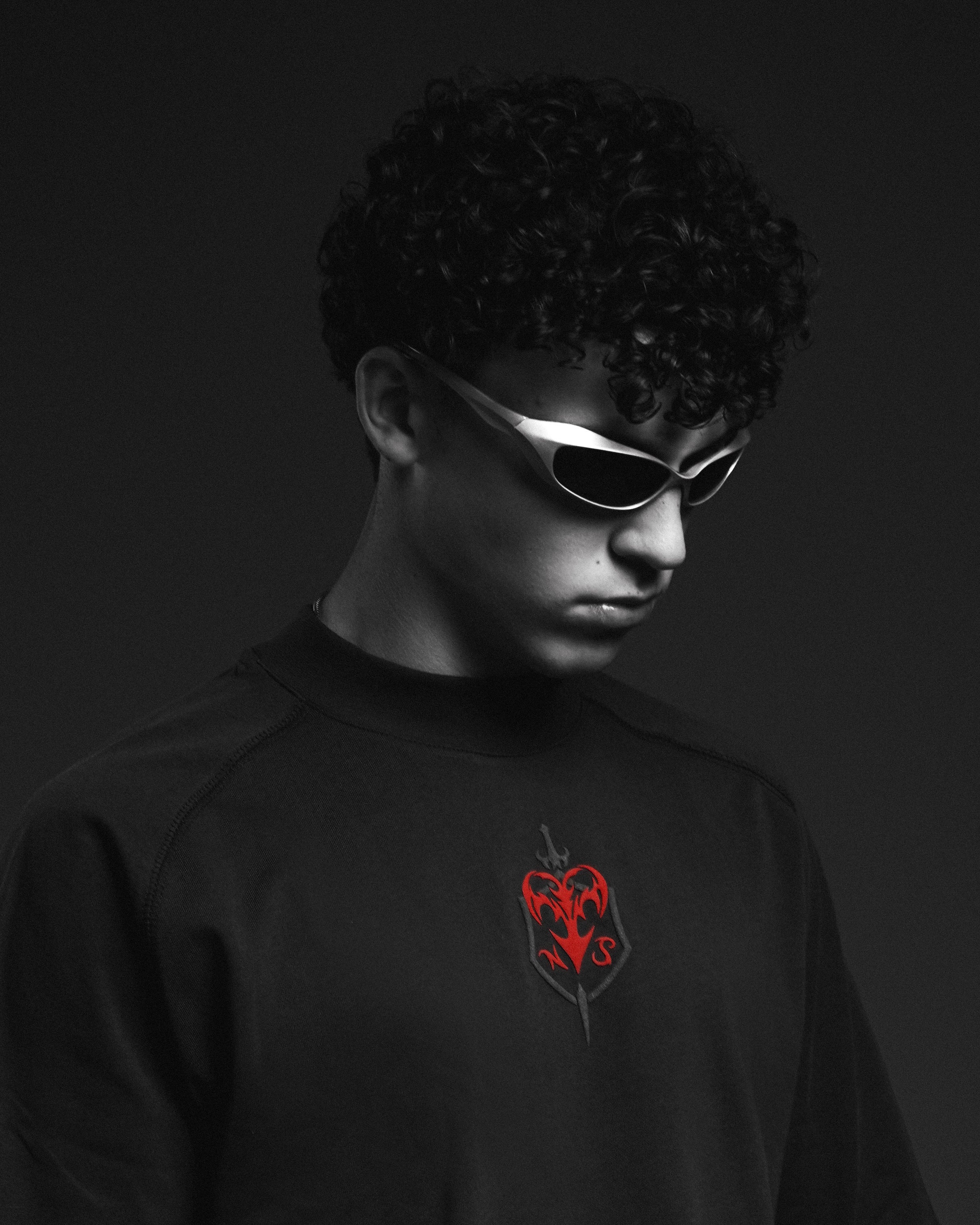 NEW ERA TEE