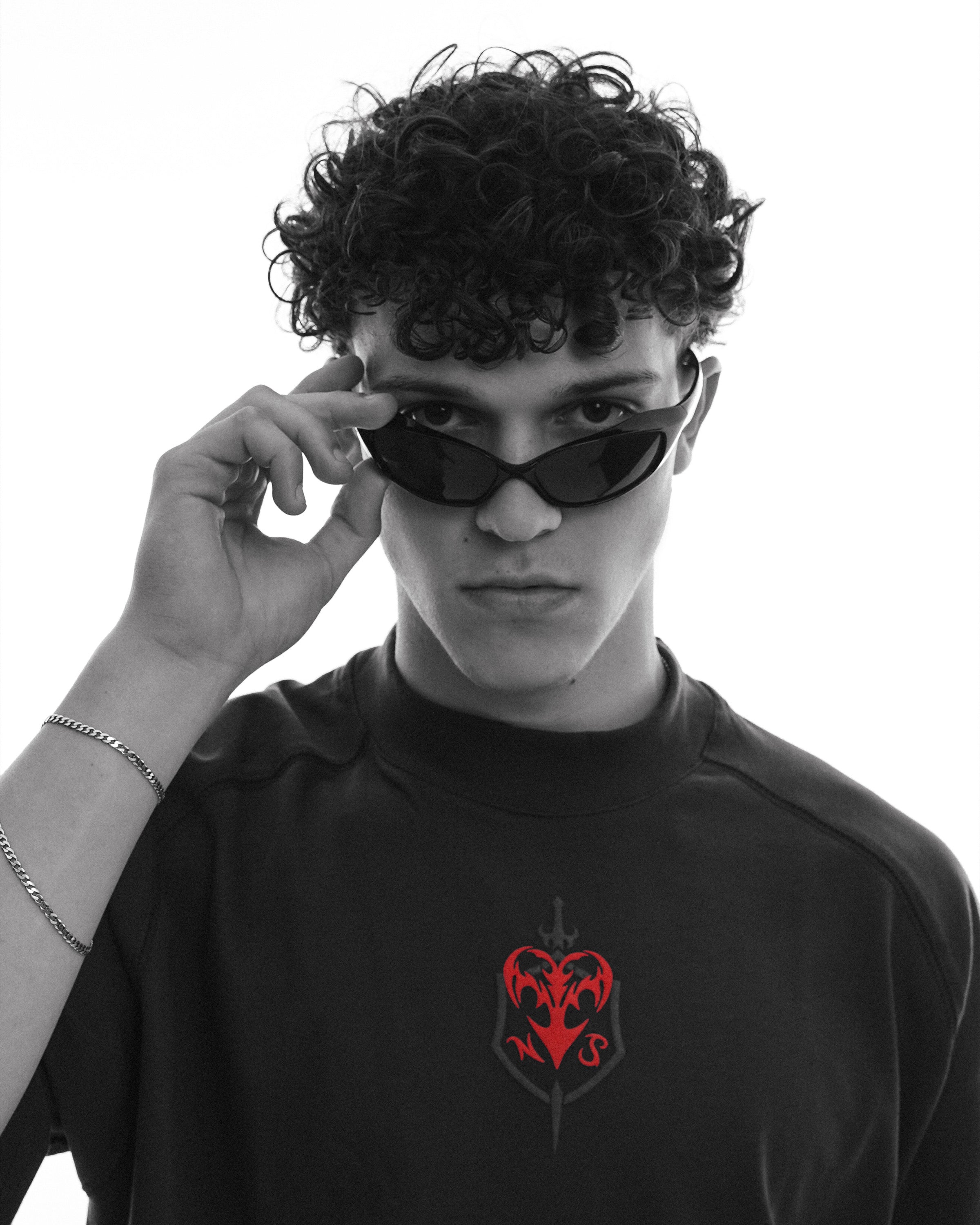 NEW ERA TEE