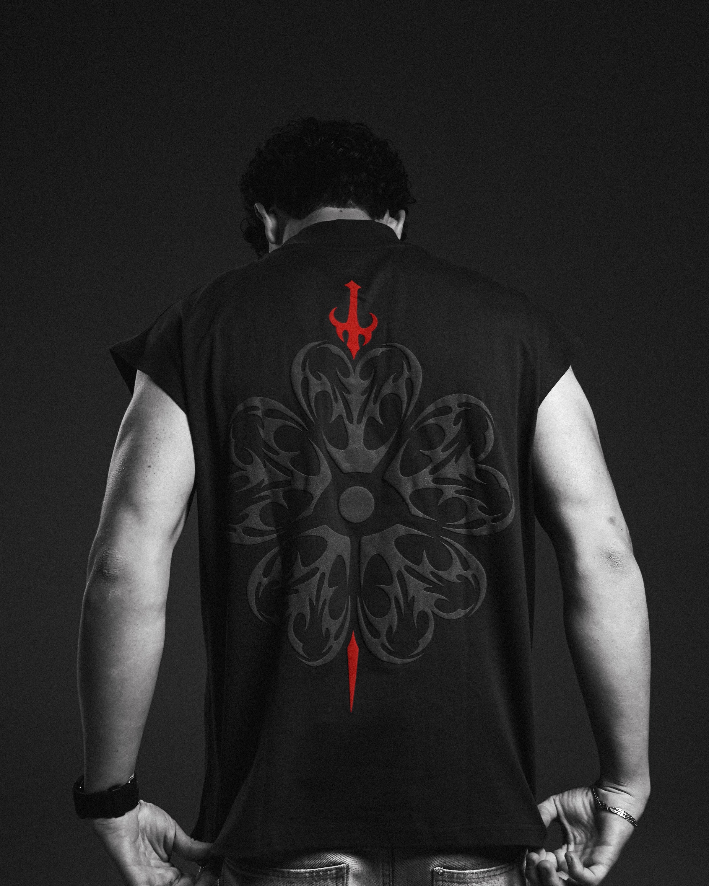 NEW ERA VEST