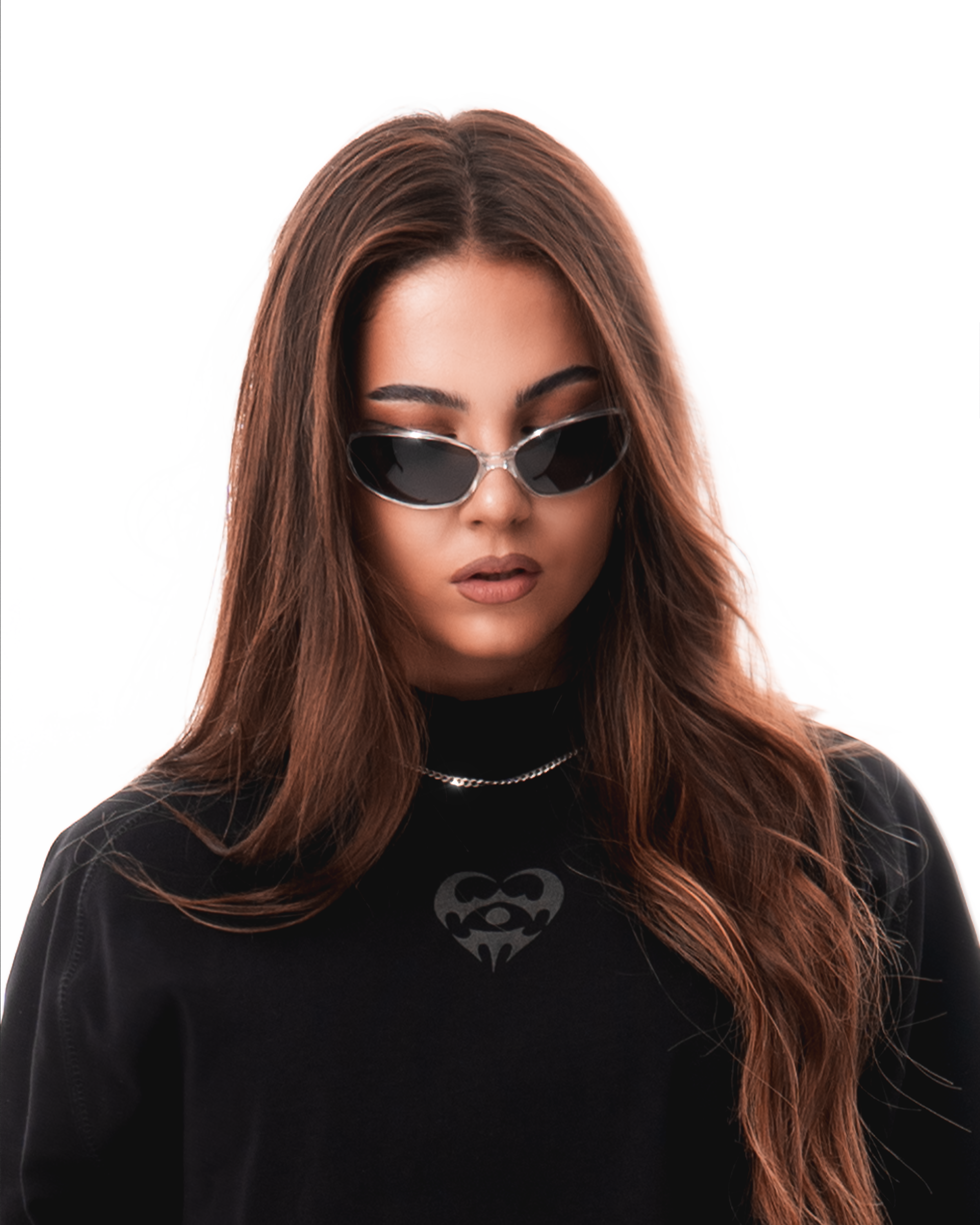 BLACK HEART TEE